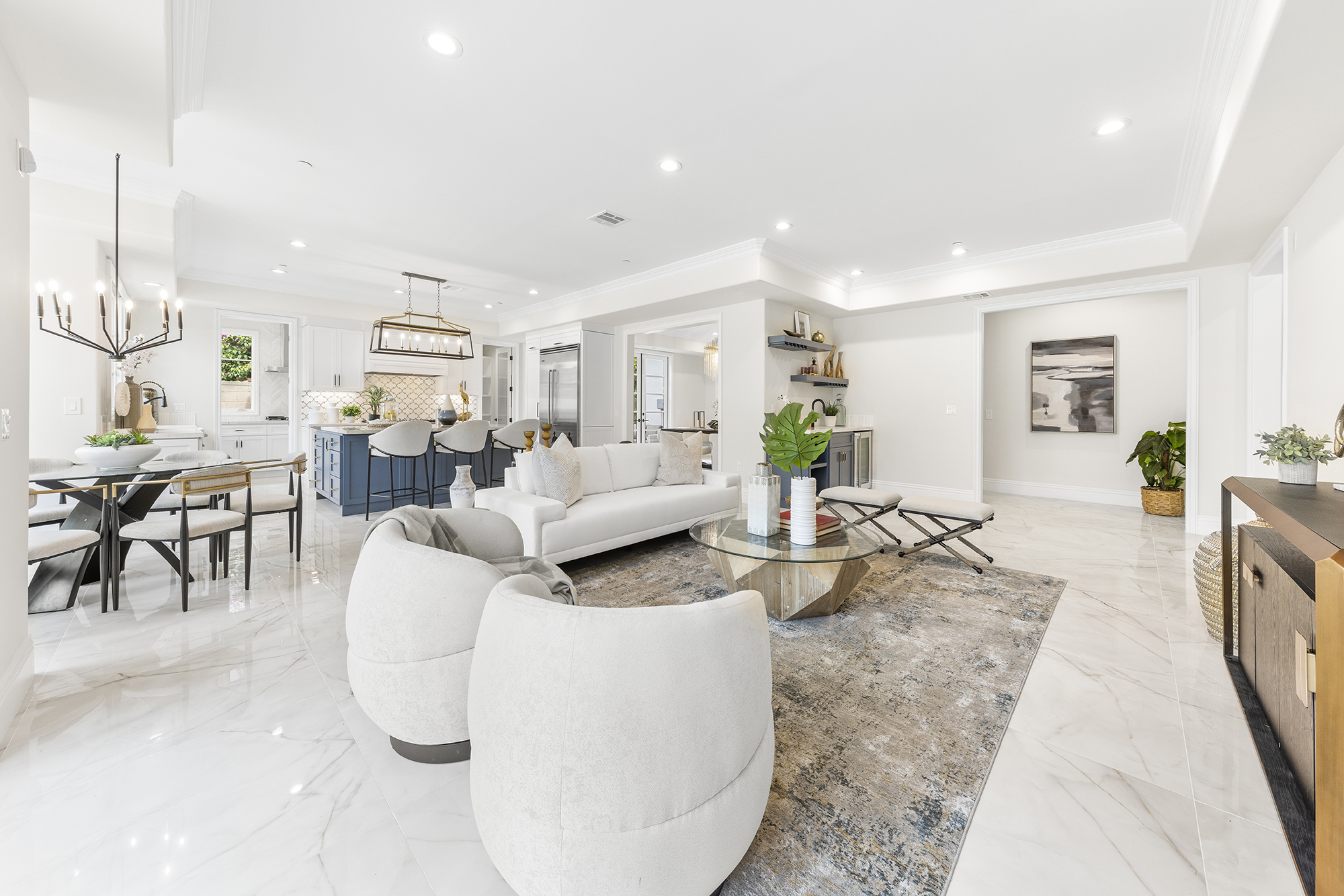 Upscale staged living room — luxury home staging, Greater Los Angeles